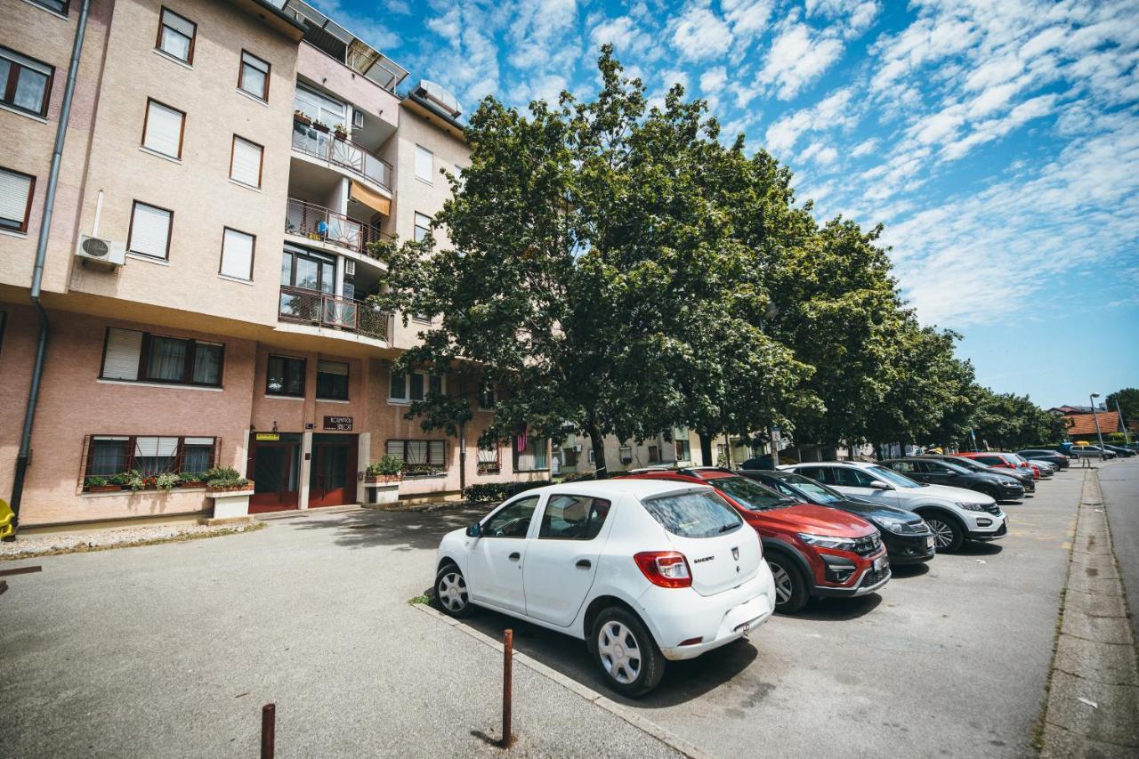 Iva Apartment Zagreb Luaran gambar